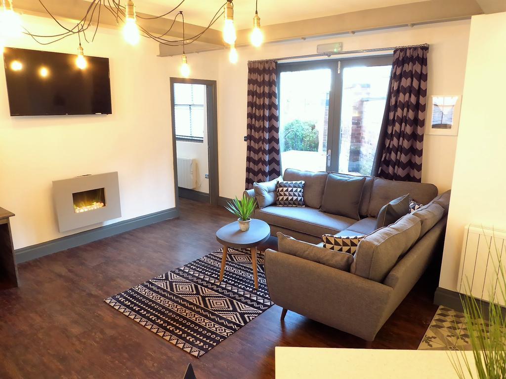 Stables At The Coach House Apartments Leeds  Exteriör bild